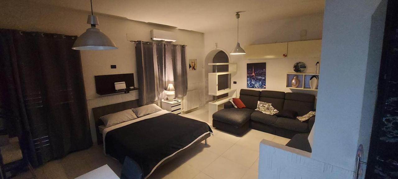 Appartamento Suite Deluxe Climatiz Cucina Giardino Wifi Smart Tv Amazon Prime Video Inclusi Aci Bonaccorsi Εξωτερικό φωτογραφία